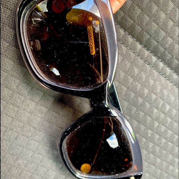 Marc Jacobs Accessories - Marc jacobs sunglasses